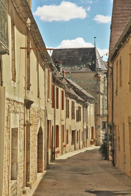 petite maison en pierre au coeur du Périgord noir Salignac Eyvigues Extérieur photo