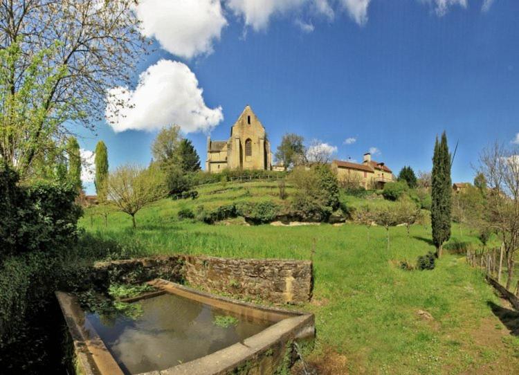 petite maison en pierre au coeur du Périgord noir Salignac Eyvigues Extérieur photo